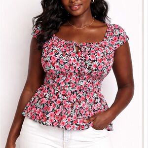 NWT Old Navy Fitted Tie Front Smocked Floral Top Women’s XL